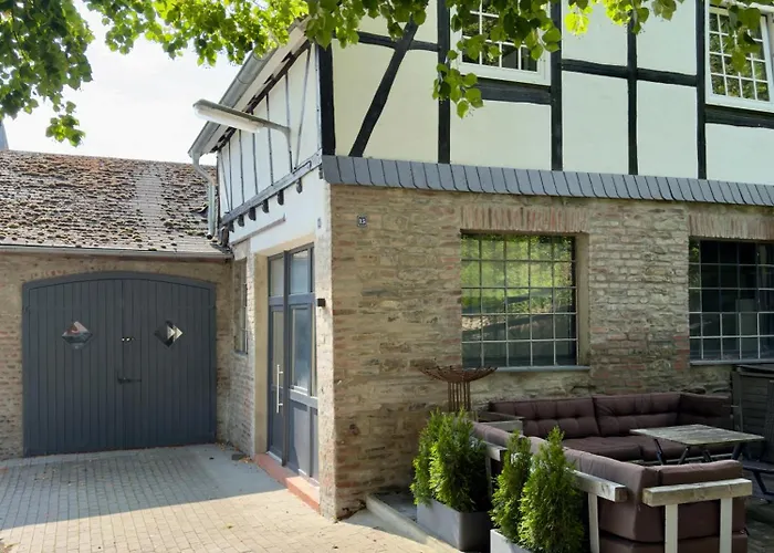 Alte Dorfschmiede - Idyllische In Meschede-calle Lejlighed *